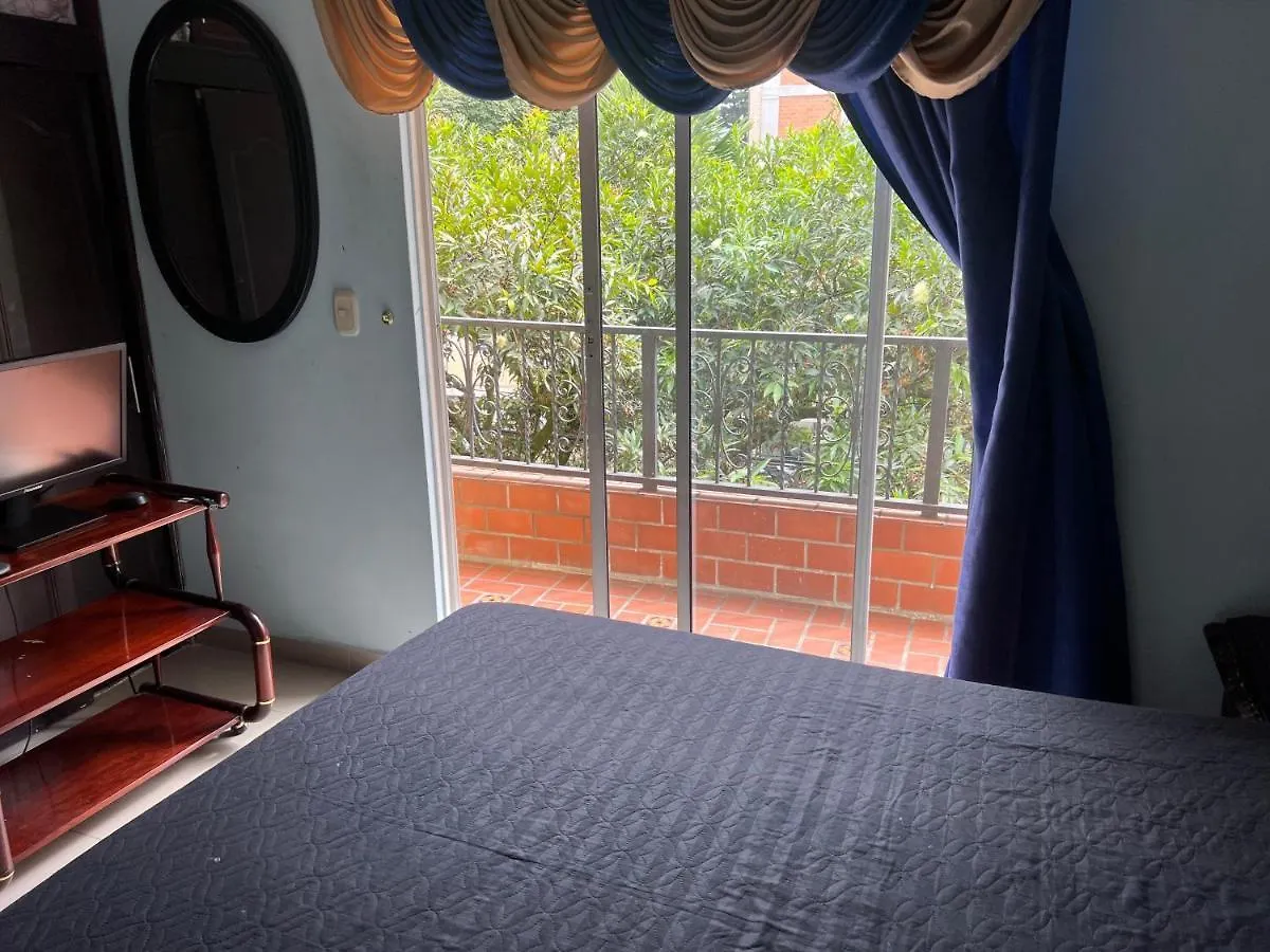 Hotel Habitacion Medellín Pensión